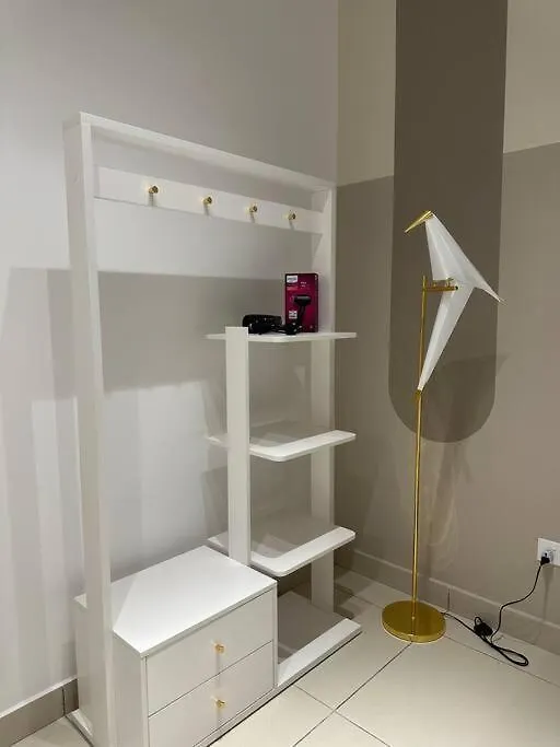 Trion Kl Family Condotel Trx Klcc Mrt 吉隆坡